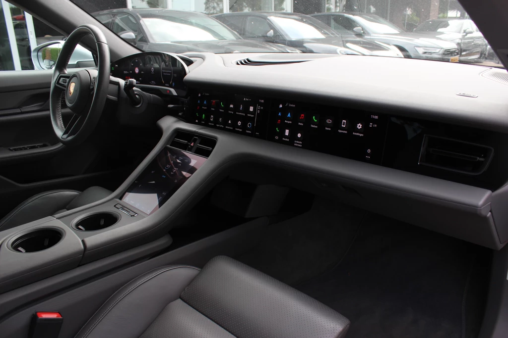 Porsche Taycan – foto 16