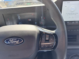 Ford Transit Custom – thumbnail 15