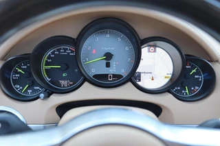 Porsche Cayenne – thumbnail 19