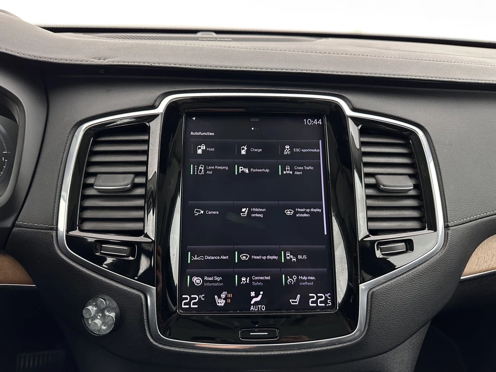 Volvo XC90 – foto 18