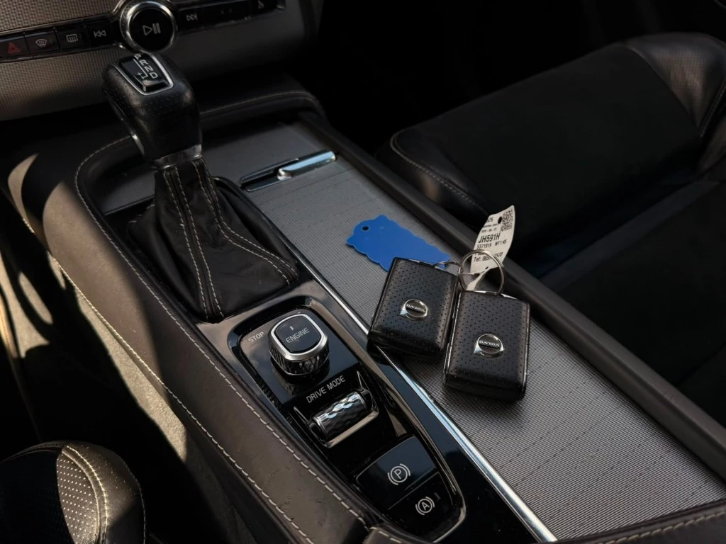Volvo XC90 – foto 23