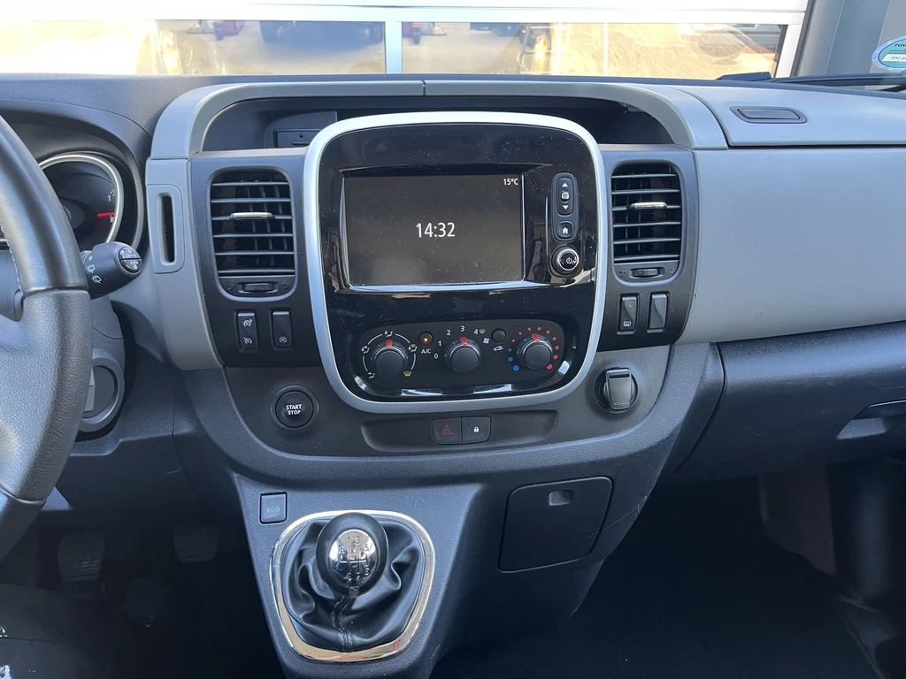 Renault Trafic – foto 17