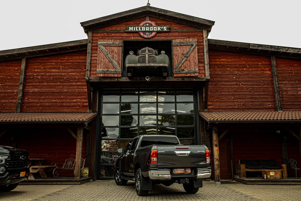 Toyota Hilux – foto 13