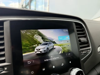 Renault Megane E-Tech – thumbnail 28