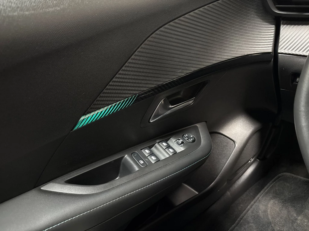 Peugeot 208 – foto 19
