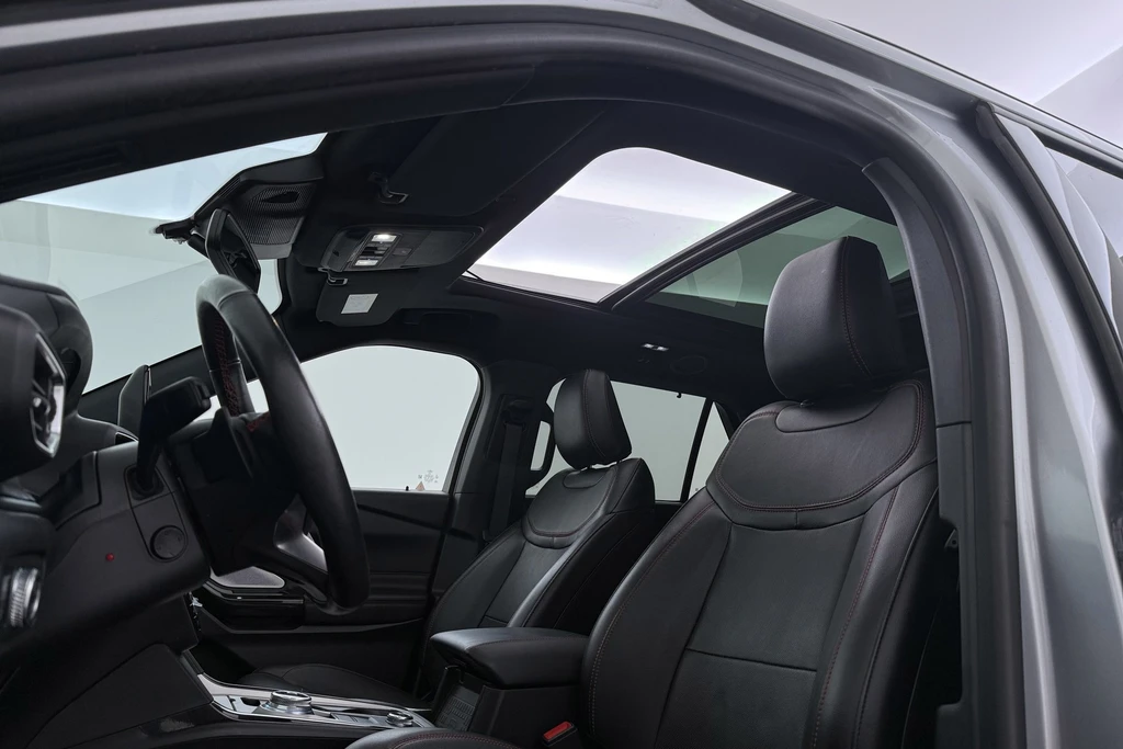 Ford Explorer – foto 15