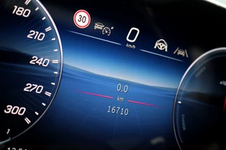 Mercedes-Benz E-Klasse – thumbnail 38