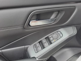 Nissan QASHQAI – thumbnail 18