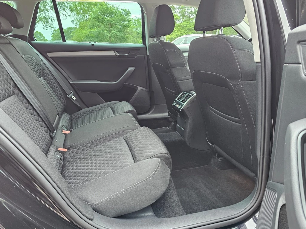 Škoda Superb – foto 46