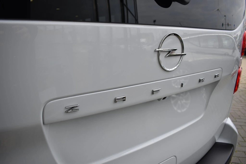 Opel Zafira e-Life – foto 18