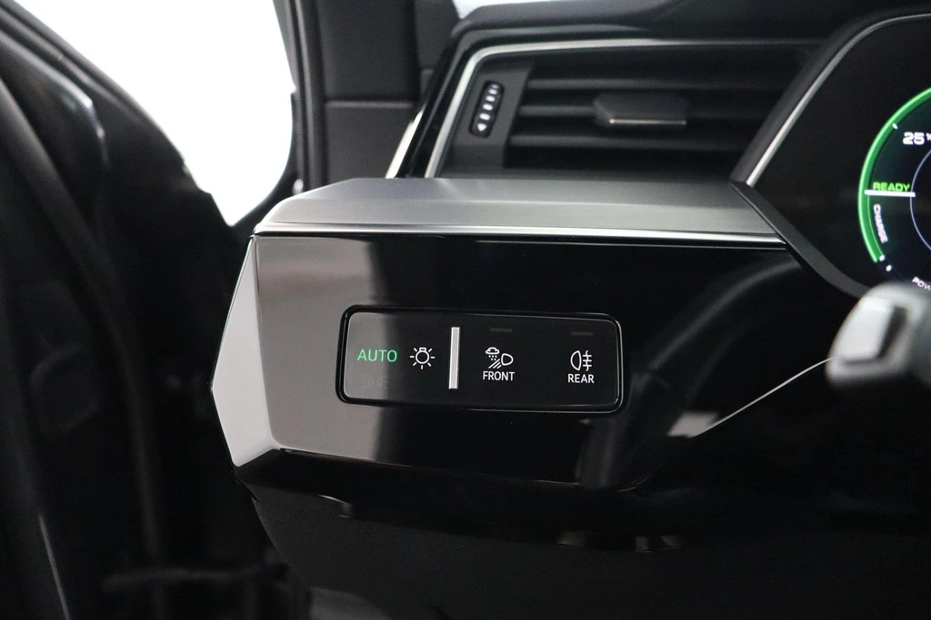 Audi e-tron – foto 26