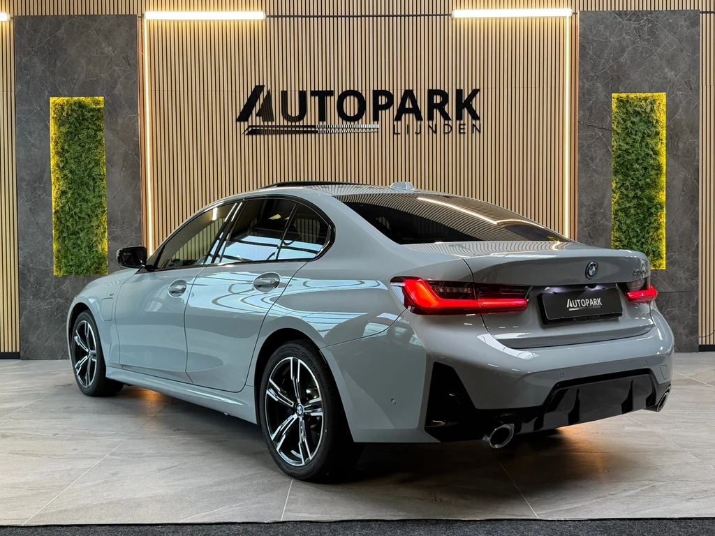 BMW 3 Serie – foto 3