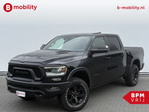 Dodge Ram 1500 5.7 V8 HEMI 4x4 Crew Cab REBEL Longhorn Panoramadak | Trekhaak | RAM BOX | Leer | Apple CarPlay | Camera