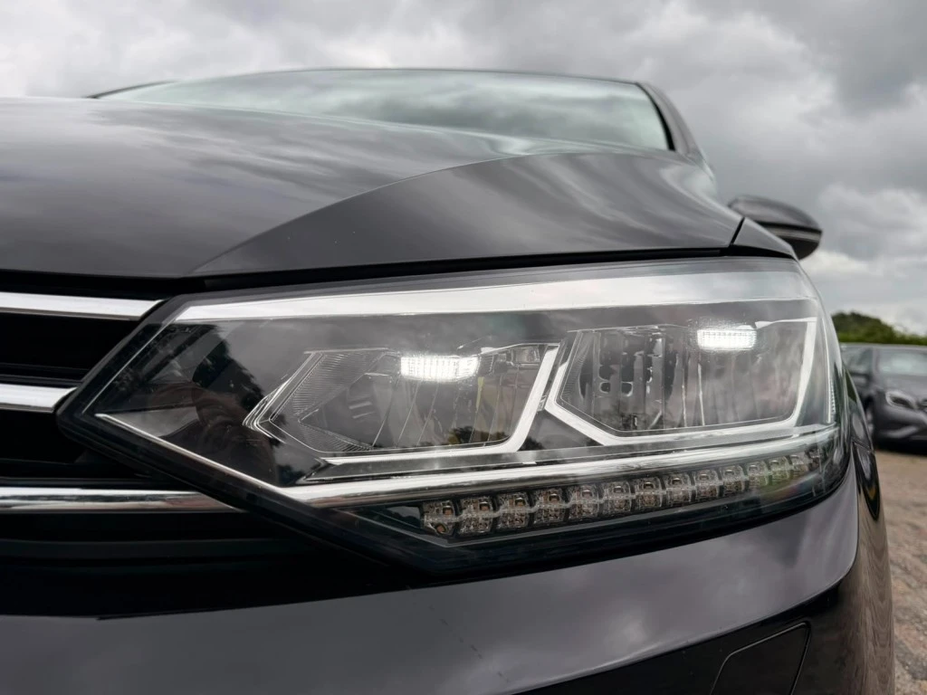 Volkswagen Touran – foto 23