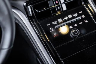 Porsche Panamera – thumbnail 24