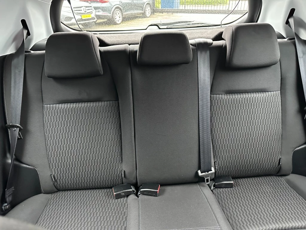 Peugeot 208 – foto 31