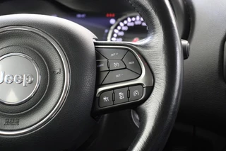 Jeep Renegade – thumbnail 18