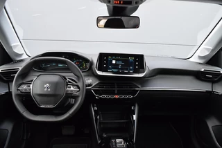 Peugeot e-208 – thumbnail 12