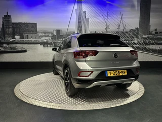 Volkswagen T-Roc – thumbnail 6