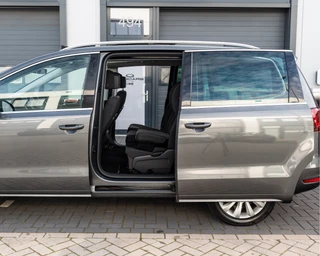 SEAT Alhambra – thumbnail 2