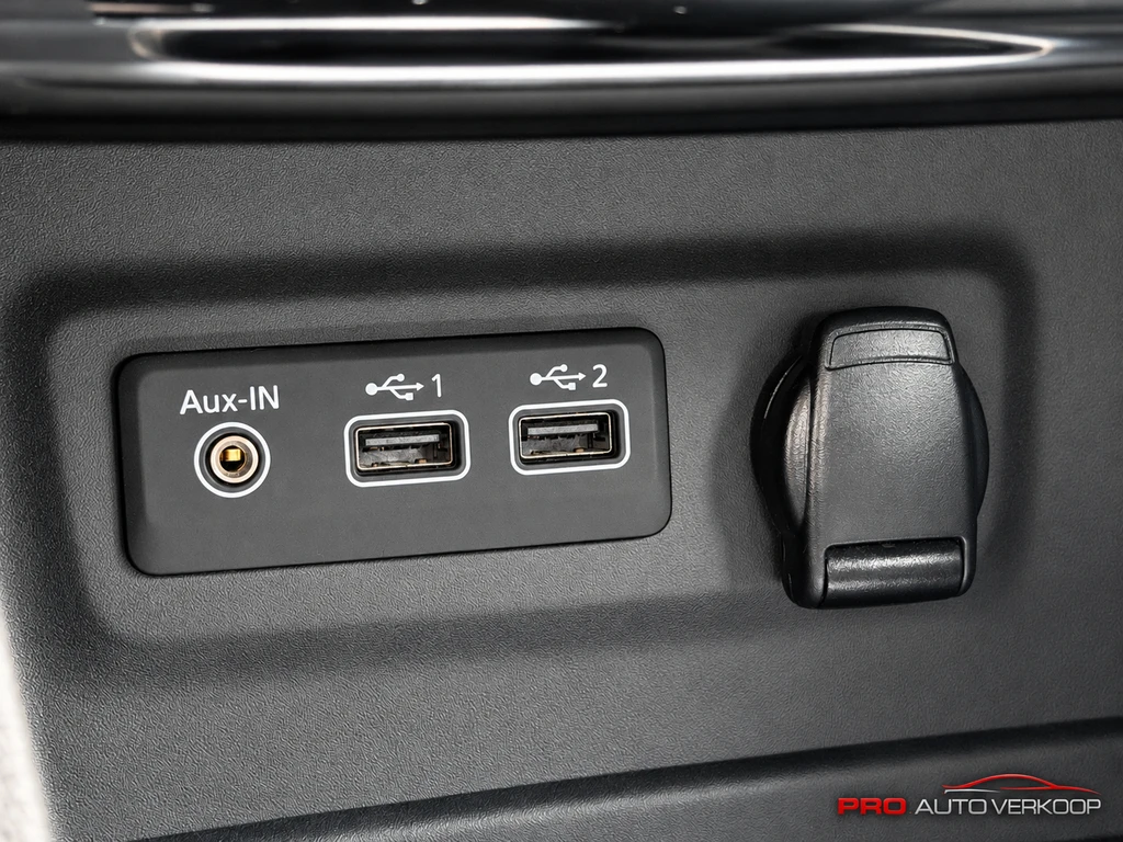 Renault Megane E-Tech – foto 12