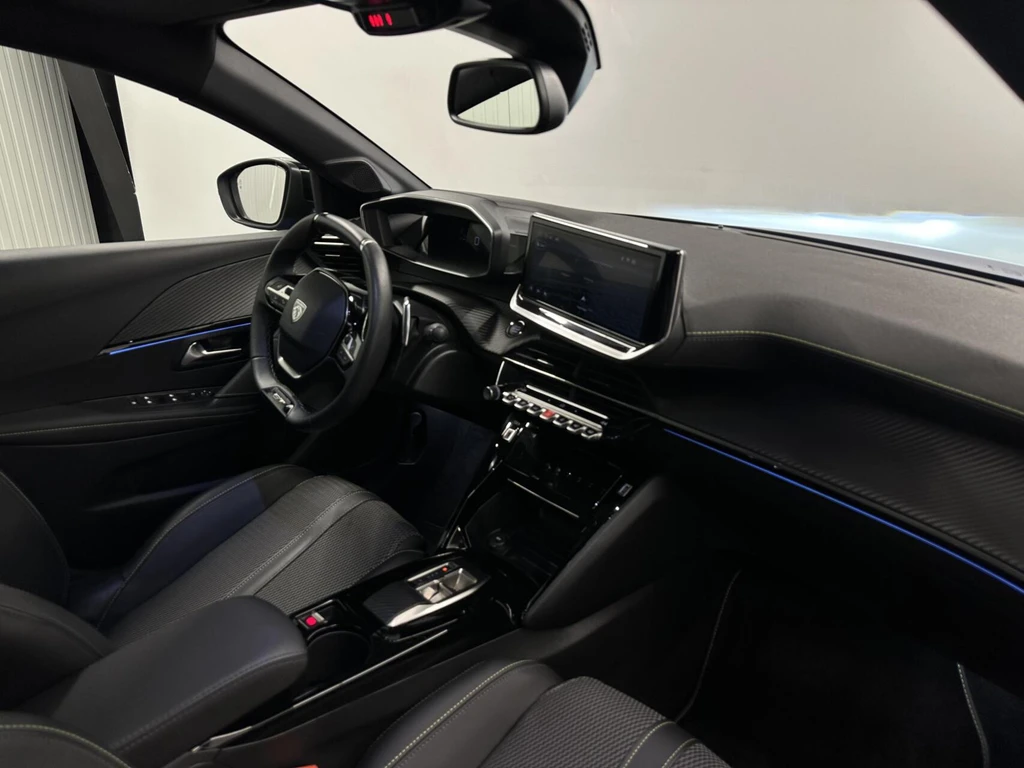 Peugeot 208 – foto 19