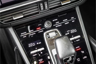 Porsche Cayenne – thumbnail 18