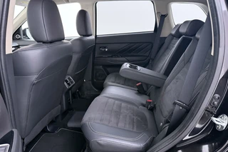 Mitsubishi Outlander – thumbnail 25