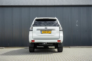 Toyota Land Cruiser – thumbnail 4