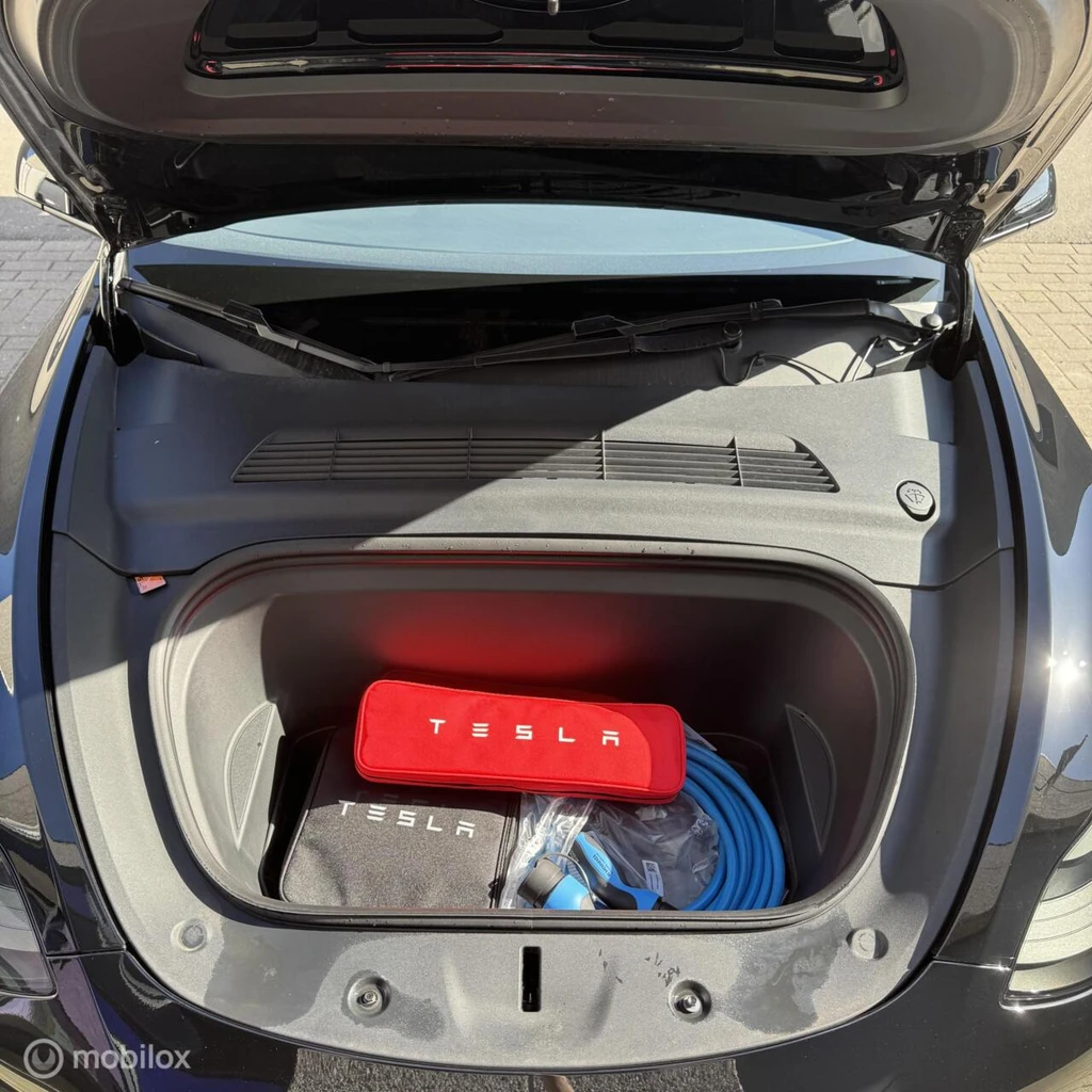 Tesla Model Y – foto 20