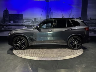 BMW X5 – thumbnail 3