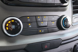 Ford Transit Custom – thumbnail 10
