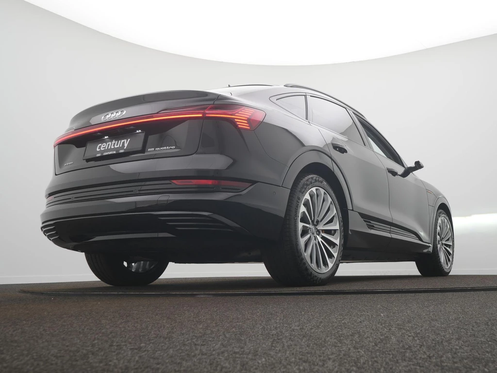 Audi e-tron – foto 7
