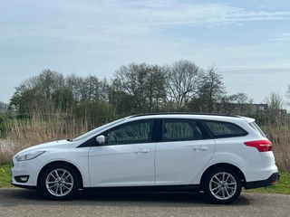 Ford Focus – thumbnail 3