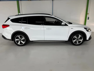 Ford Focus – thumbnail 7
