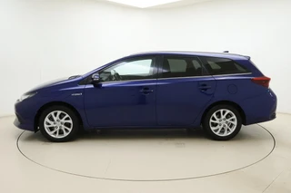 Toyota Auris – thumbnail 2
