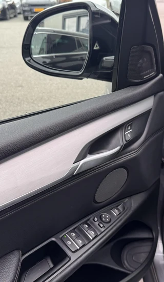 BMW X5 – thumbnail 22