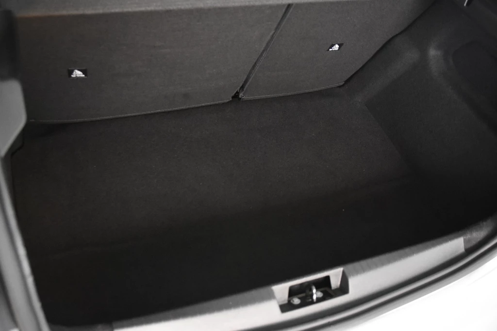 Peugeot 208 – foto 24