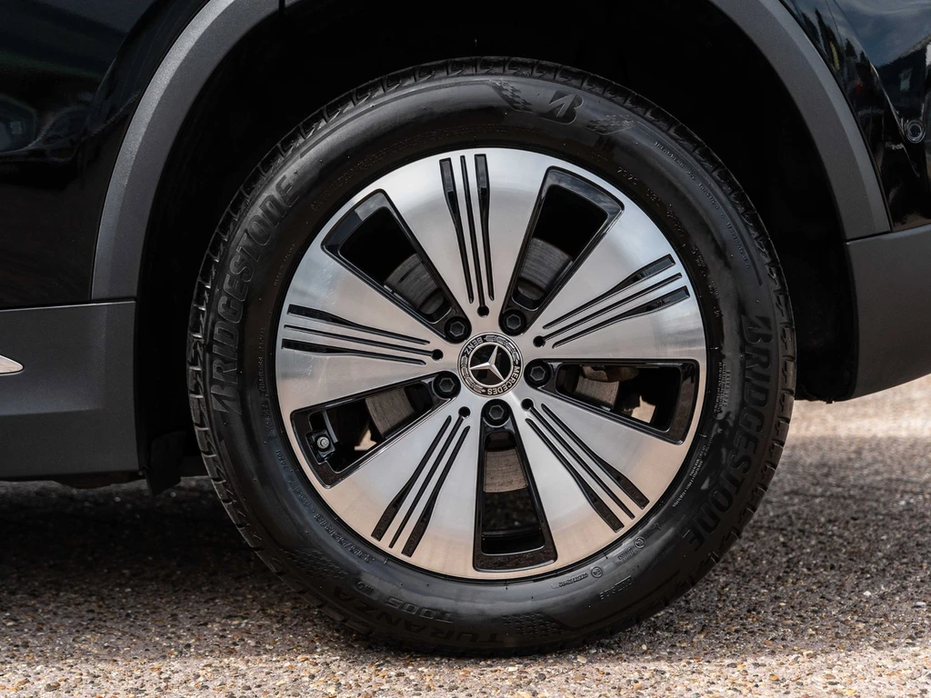 Mercedes-Benz EQA – foto 13
