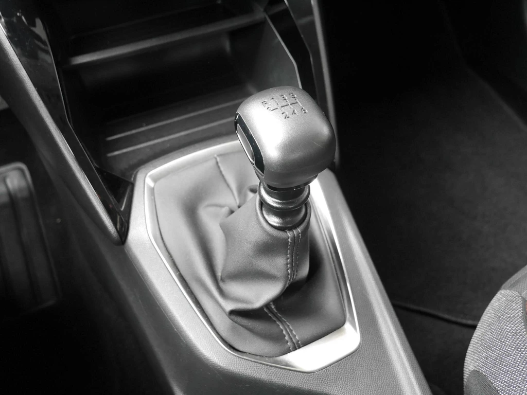 Peugeot 208 – foto 22