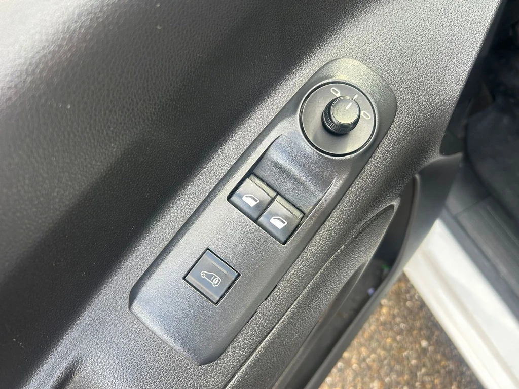 Opel Combo – foto 13