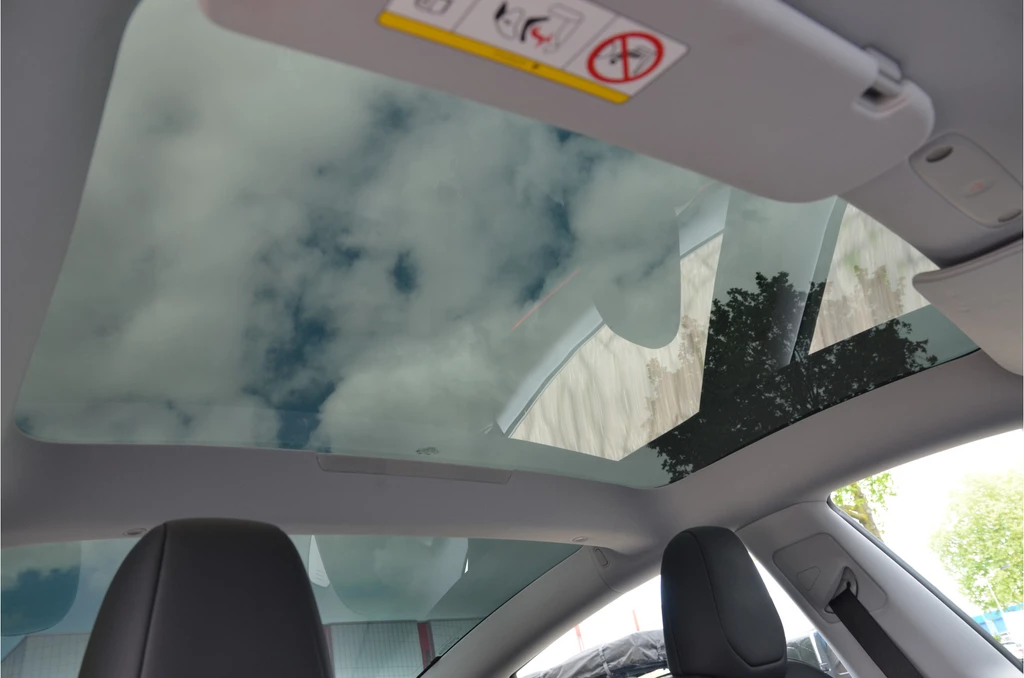 Tesla Model 3 – foto 6