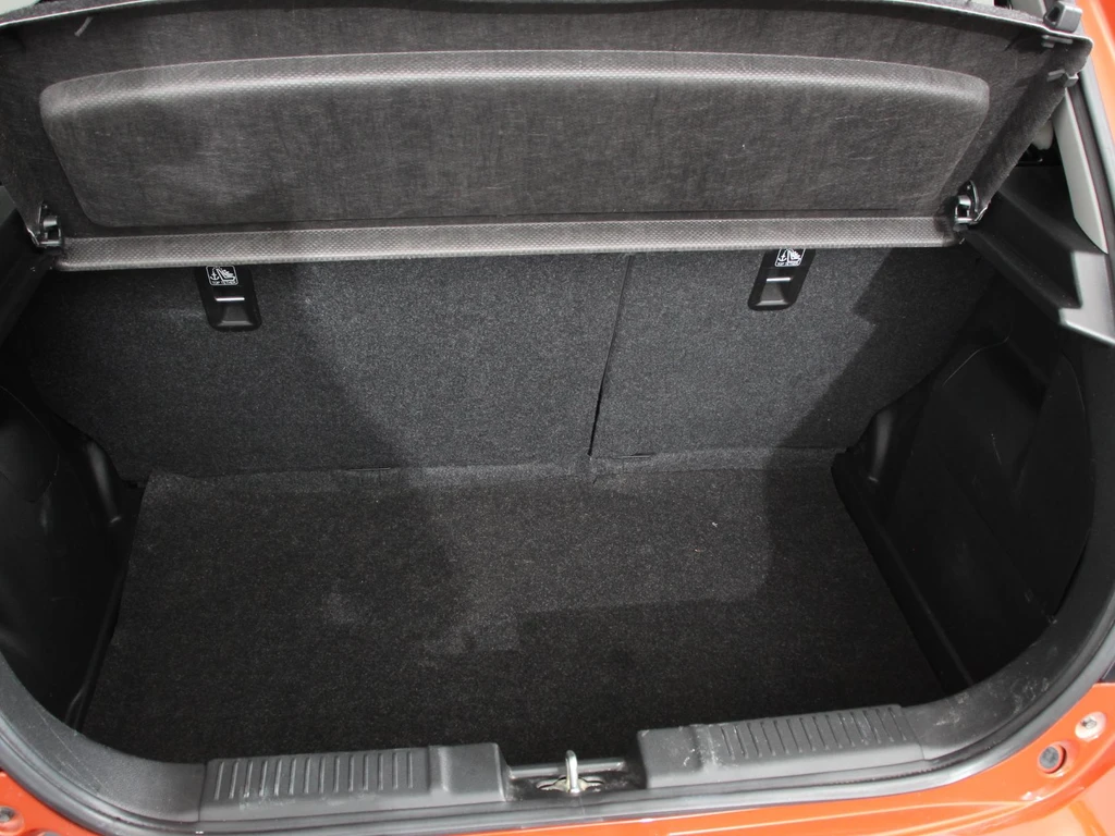 Suzuki Swift – foto 24