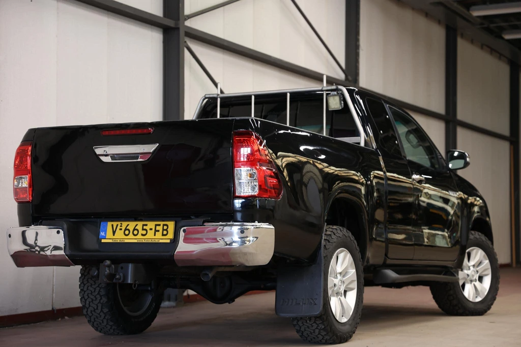 Toyota Hilux – foto 7