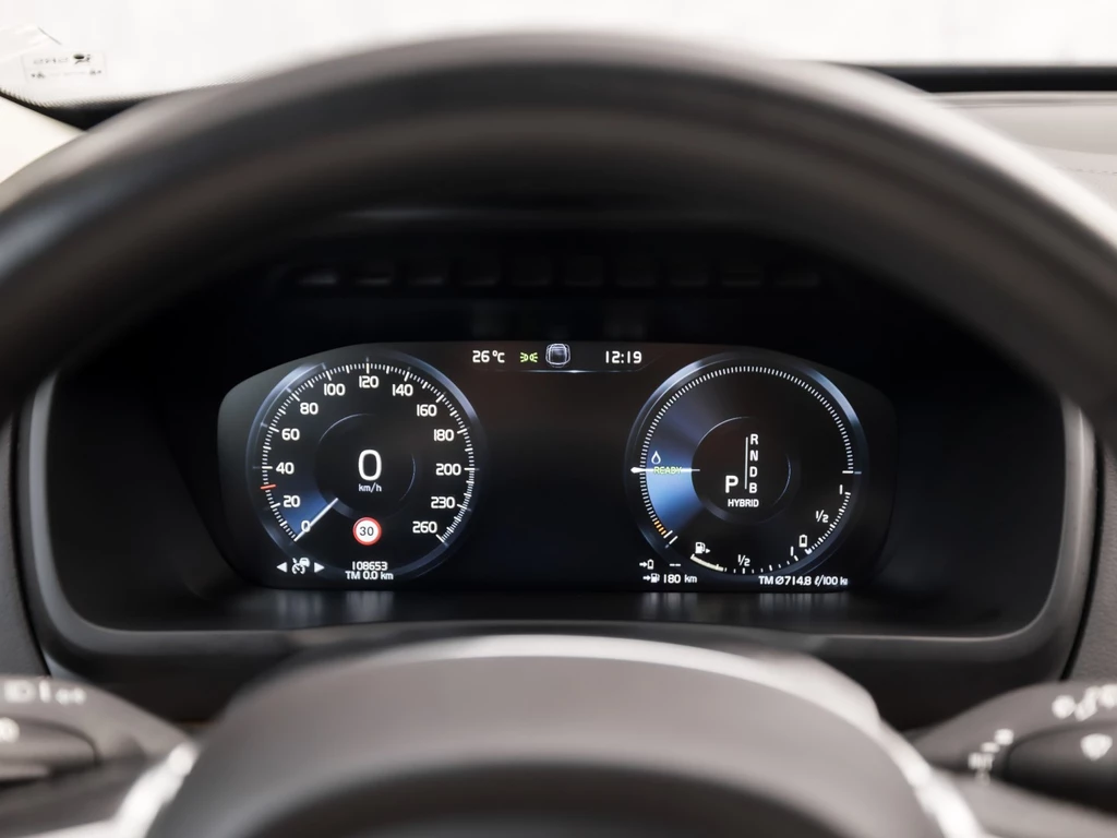 Volvo XC90 – foto 25