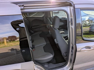 Ford Tourneo Courier – thumbnail 17