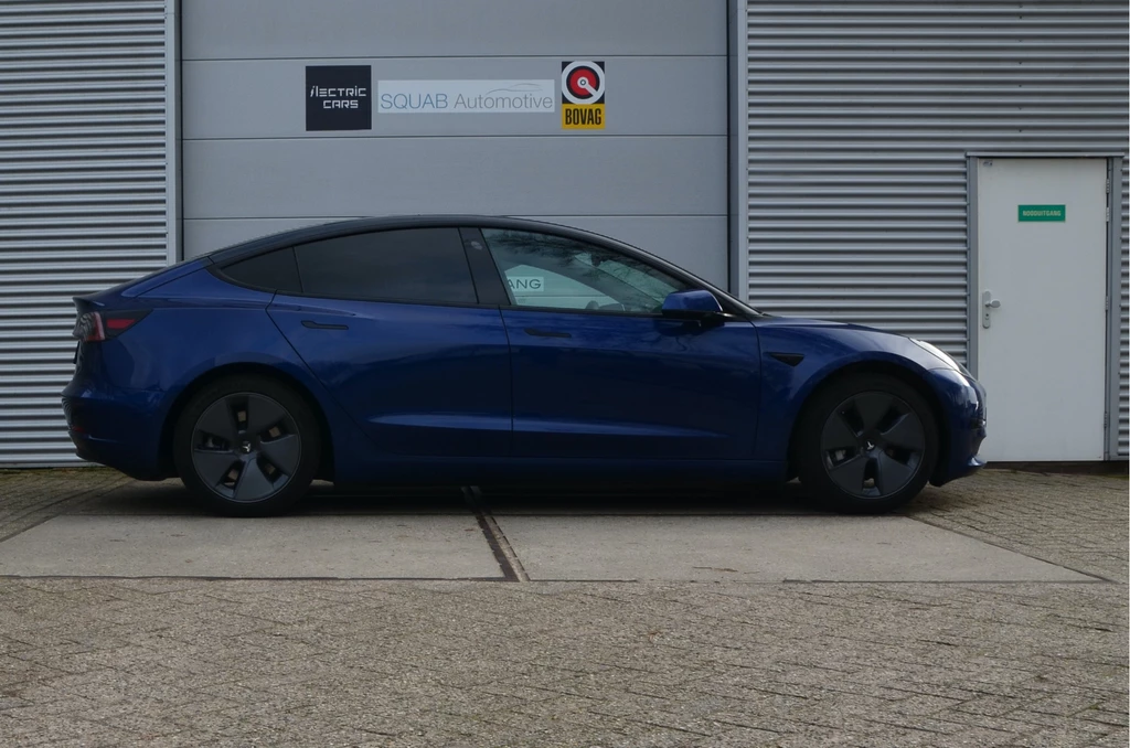 Tesla Model 3 – foto 4