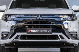 Mitsubishi Outlander – thumbnail 8