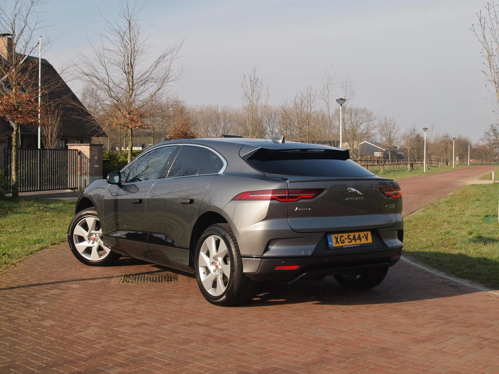 Jaguar I-PACE – foto 3