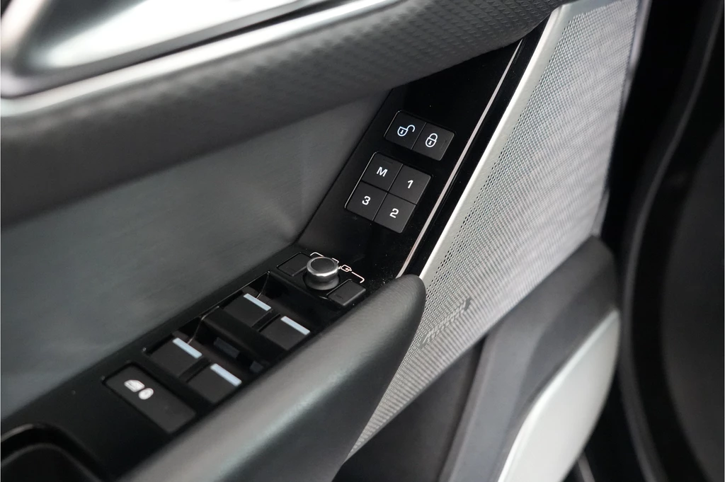 Land Rover Range Rover Velar – foto 36